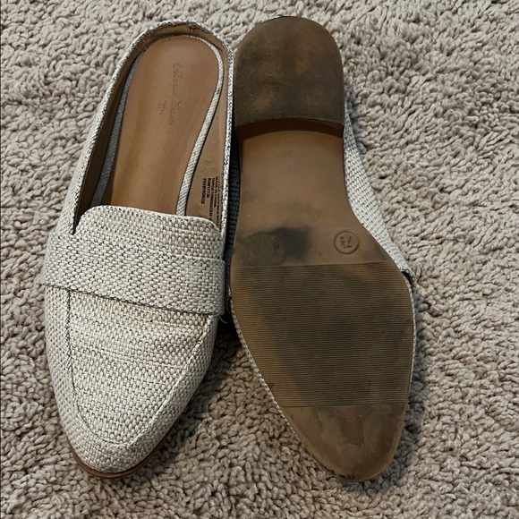 Universal Thread Cream Mules - Picture 4 of 4